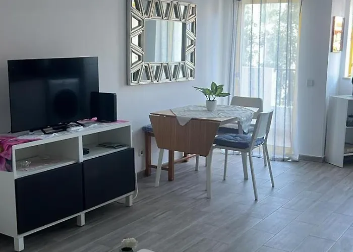 Apartment Maria Do Ceu *